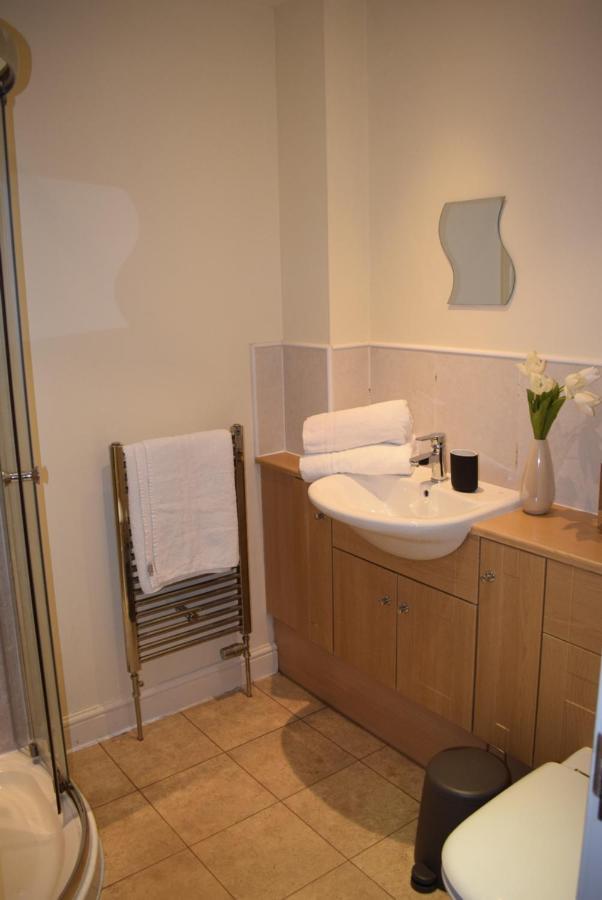 Kelpies Serviced Apartments Kavanagh- 5 Bedrooms Bathgate Eksteriør billede
