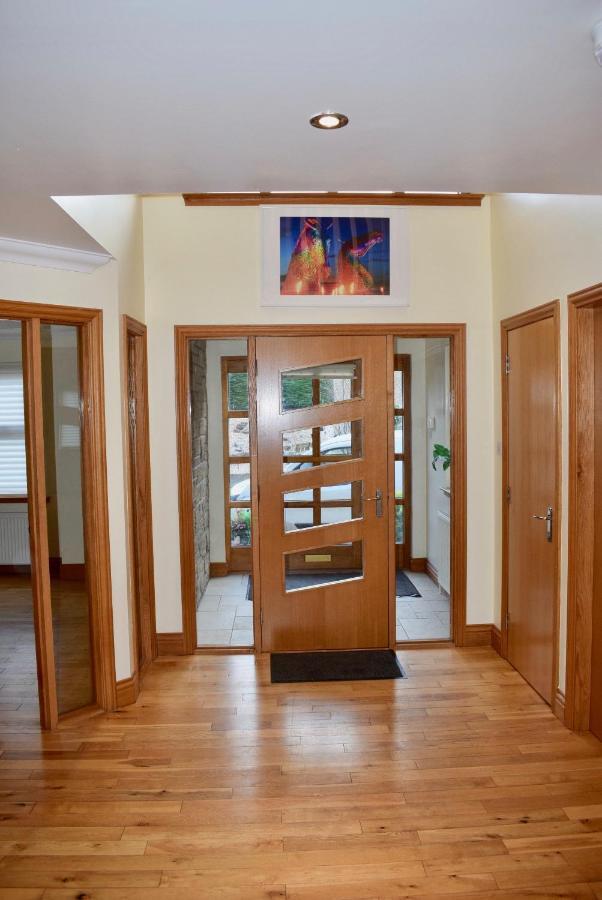 Kelpies Serviced Apartments Kavanagh- 5 Bedrooms Bathgate Eksteriør billede