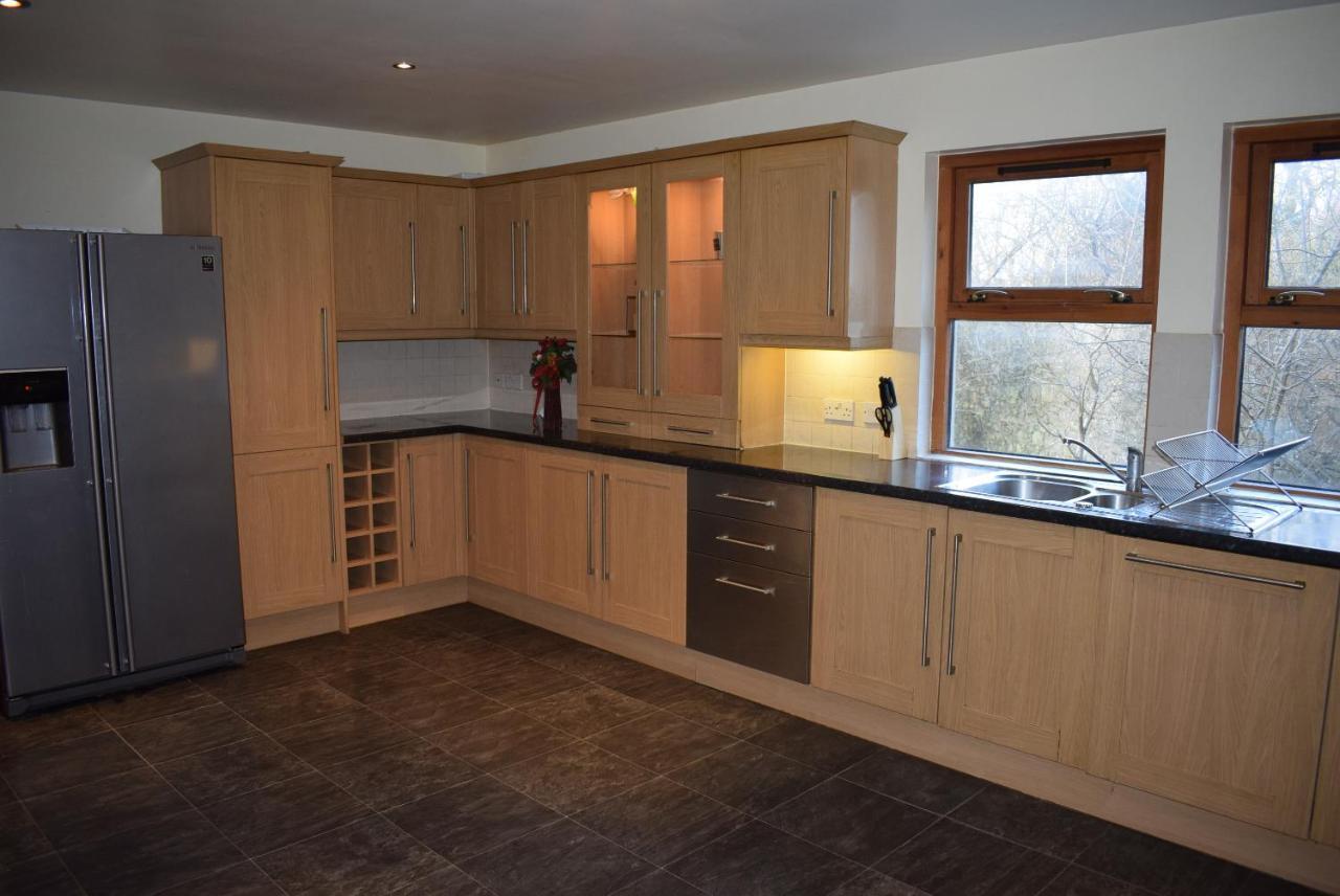 Kelpies Serviced Apartments Kavanagh- 5 Bedrooms Bathgate Eksteriør billede