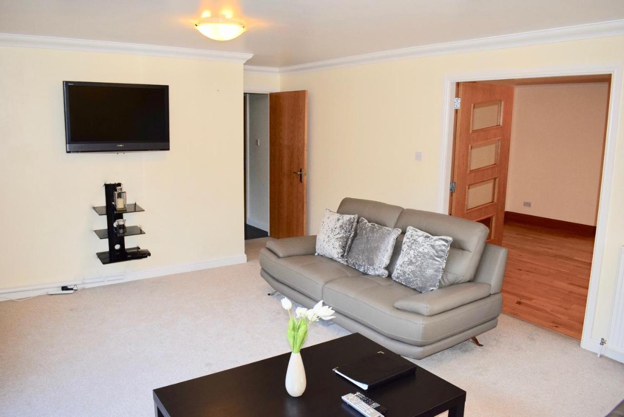 Kelpies Serviced Apartments Kavanagh- 5 Bedrooms Bathgate Eksteriør billede
